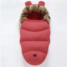 Mijn Hummeltje CozyRide – Warm & Gezellig – Baby Slaapzak voor Kinderwagen Rode Polka | Educatief Speelgoed