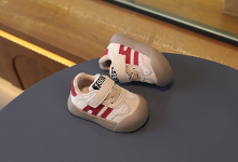 Mijn Hummeltje StrideKids – Comfort & Stijl – Sneakers met klittenband Rood / 26 (3.5 – 4 Jaar / 16 cm) | Educatief Speelgoed