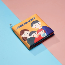 Mijn Hummeltje Crinkle Book™ – Knisper Plezier – Baby Doekboek Familie | Educatief Speelgoed