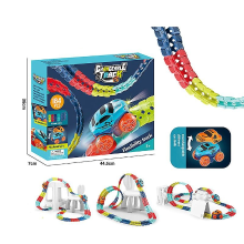 Mijn Hummeltje Car Adventure™ | Ontwikkel de creativiteit   Flexibele racebaan 138 stukken (3.3 Meter) + GRATIS 46 stukken (t.W.V. €44.95)   €64.95 | Educatief Speelgoed