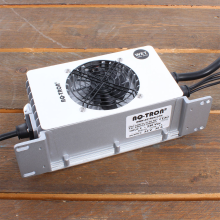 AQ TRON Hoogfrequent Acculader 24V 30A   WET