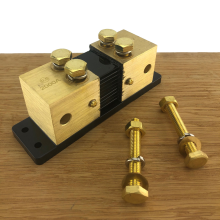 Victron Shunt 2000A/50mV