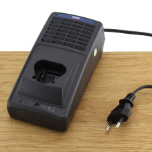Ferm CDA1079S Quick Charger 12.6V 2A