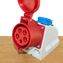 Abl Wandcontactdoos (D52S331) CEE 5 polig 32A + Schuko 10A   Vrouwelijk