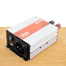 Carpoint Omvormer 12V > 230V 150W   met Frans/ Belgisch stopcontact