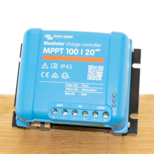 Victron Energy BlueSolar MPPT 100/20   48V