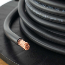 Ts Accukabel zwart 25mm² per meter