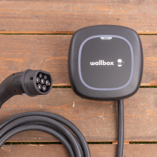 Wallbox Pulsar Max 11 kW   EV Laadstation Zwart type 2 met 5 meter vaste rechte laadkabel