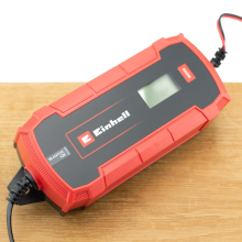 Einhell CE BC 10 M Acculader / Druppellader