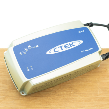 Ctek XT14000 Non Multi (24V / 14A)