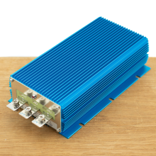Victron Orion IP67 omvormer 24/12 100A (1200W)