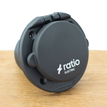 Ratio Walstroom invoer/inlet 16A kunststof   Zwart