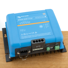 Victron Energy Phoenix Smart lader 24/16 (3) IP43