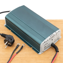 Xenteq LBC 512 20S 12V 20A