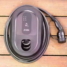 Ratio io6 Pro Laadstation 5 meter vaste laadkabel 3 fase 16 32A   MID Meter
