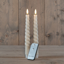 Anna's Collection   Led gedraaide dinerkaars   ivoor   H 23cm   set van 2 stuks   met afstandsbediening