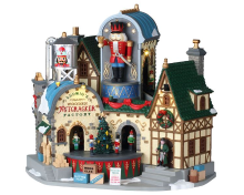 Lemax   'Ludwig’s Wooden Nutcracker Factory'   Verlicht gebouw met animatie & muziek/geluid   Inclusief adapter