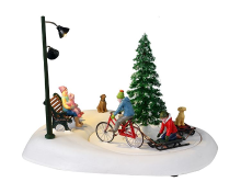 Lemax   'Snowbiking With Dad'   Figuur met animatie   Exclusief adapter (werkt ook op batterijen)
