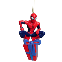 Disney License Kurt S. Adler   Disney© kerstornament   Spiderman kerstbal met cadeau   8 cm