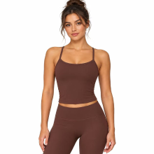 Yoga tanktop voor dames met dunne bandjes en open rug, sporttop voor training, yogabha met vulling, slim fit   mokkabruin, maat M