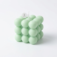 Zooly Geurkaars   Grote kubusvorm, transparante verzegelde verpakking, lichtgroene kleur, geur van salie & zeezout, 6,3 x 6,3 x 5,9 cm, 1 stuk