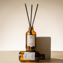 Zooly Slanke Fles Geurstokjes (Nieuw Model)   Goede Nacht Slaap (Bloemig Houtachtig Aroma), 120 ml, 1 Set