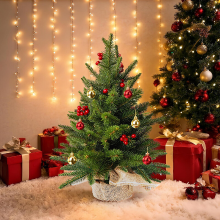 Yuejia 1 stuk 23,6 inch/60 cm mini kerstboom, kunstkerstboom voor binnen, kleine tafeldecoratie, met rode bessen en kerstballen, kunstboom cadeau voor kerstdecoratie, kantoor, huis