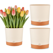 MADLAND 3 zelfwaterende plantenpotten, 16,5 cm diameter, beige hars bloempotten met bodembakjes, diep wateropslagreservoir, schone en knoeivrije kleine plantenpotten, geschikt voor kruiden, vetplanten, pothos, vensterbanken en tuinen