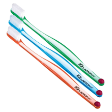 2+2 Gratis: Lactona Tandenborstel IQ Medium 3 stuks