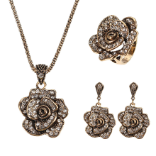 Jassy® Vintage Gold Necklace Rhinestones Ring Retro Flower Earrings Gift Jewelry Set
