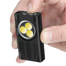 SEEKNITE V7 1100 Lumen EDC LED Sleutelhanger Zaklamp Mini Sterk Licht Sleutelhanger Licht Buiten Oplaadbaar Super Helder