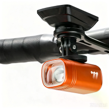 WEST BIKING Mini Slimverlichting voor Fiets 1300 Lumen IPX6 Waterdicht Fiets Koplamp Type C Oplaadbaar Automatisch Uit V